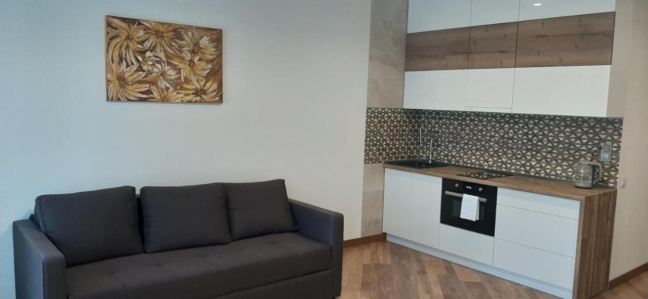 Красивая Квартира С Шикарным Видом У Метро Apartment Kiev Ngoại thất bức ảnh